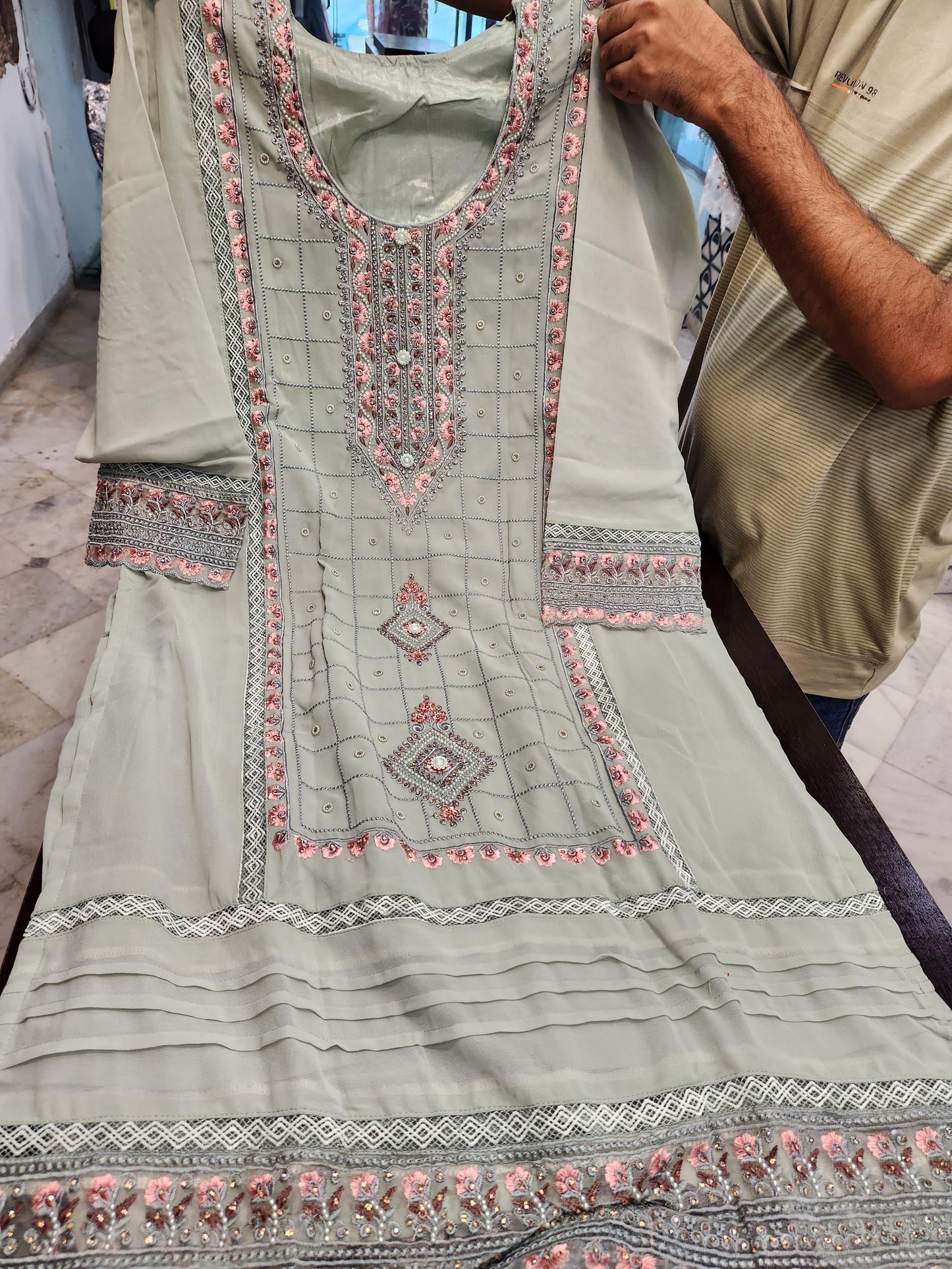 SOFT HEAVY GEORGETTE DRESS ( PACK OF 4 )