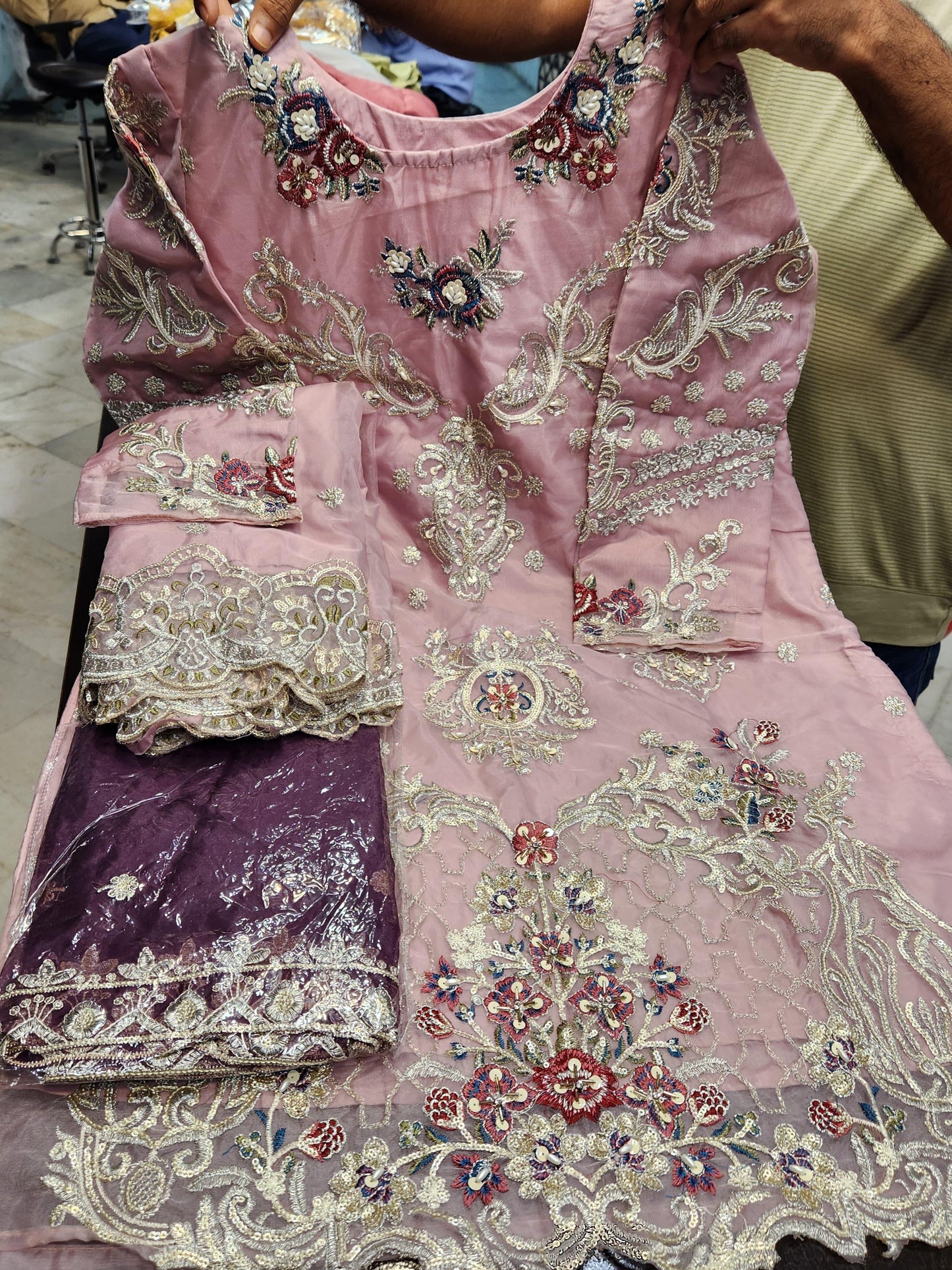 NEW HEAVY SILK ORANZA DRESS ( PACK OF 4 )
