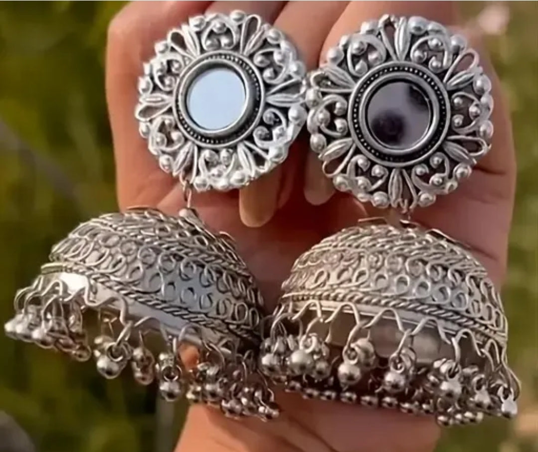 WOMEN METAL ARTIFICIAL JELLERY MIRROR DESIGNER EARINGS