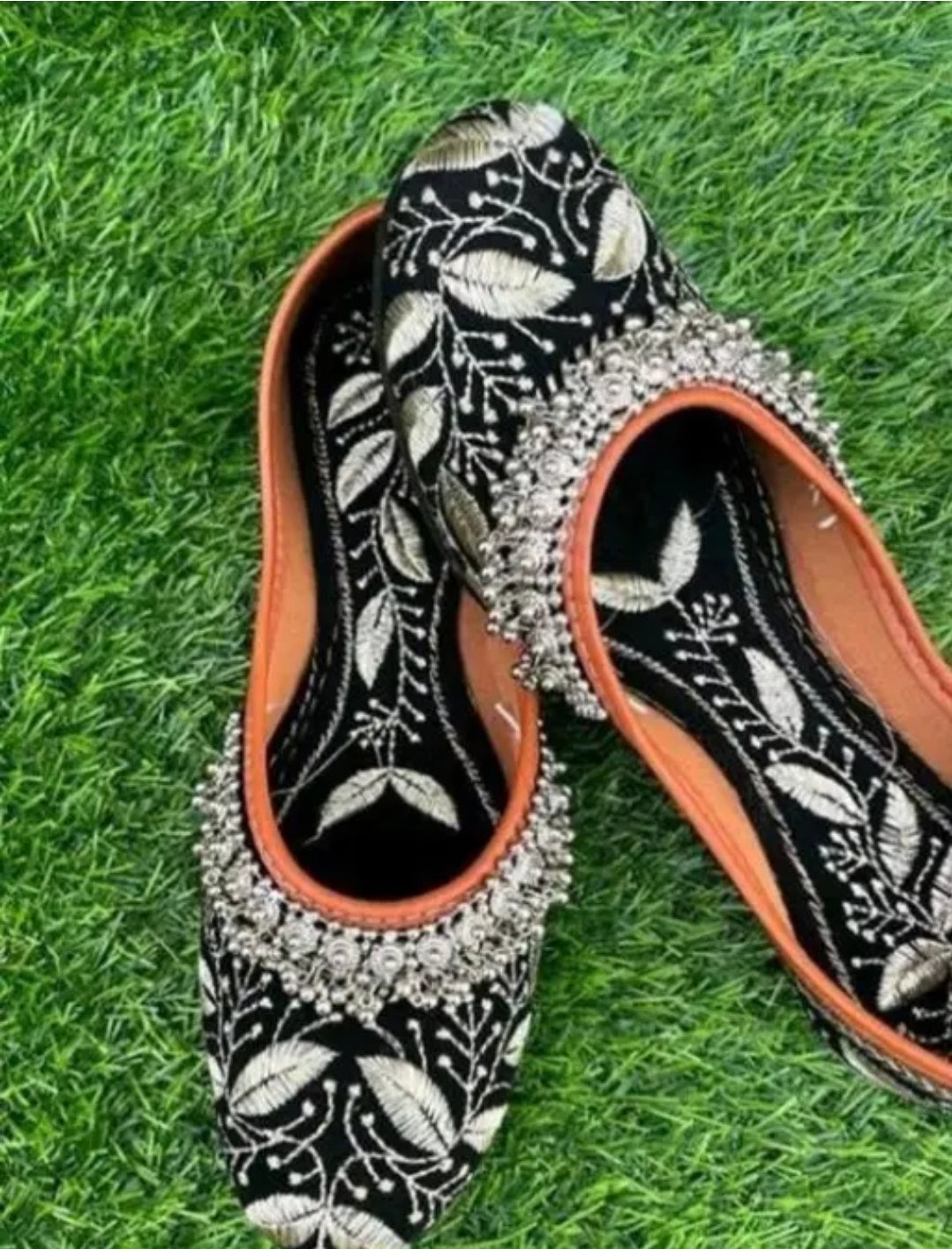 WOMEN / GIRLS PANJABI JUTTI BEAUTIFUL PARTY WAER FOOTWEAR