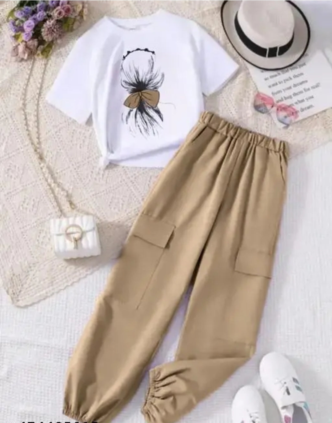 CASUAL POLYESTER COLLAR V - NECK REGULAR WOMEN TOP WITH LOWER