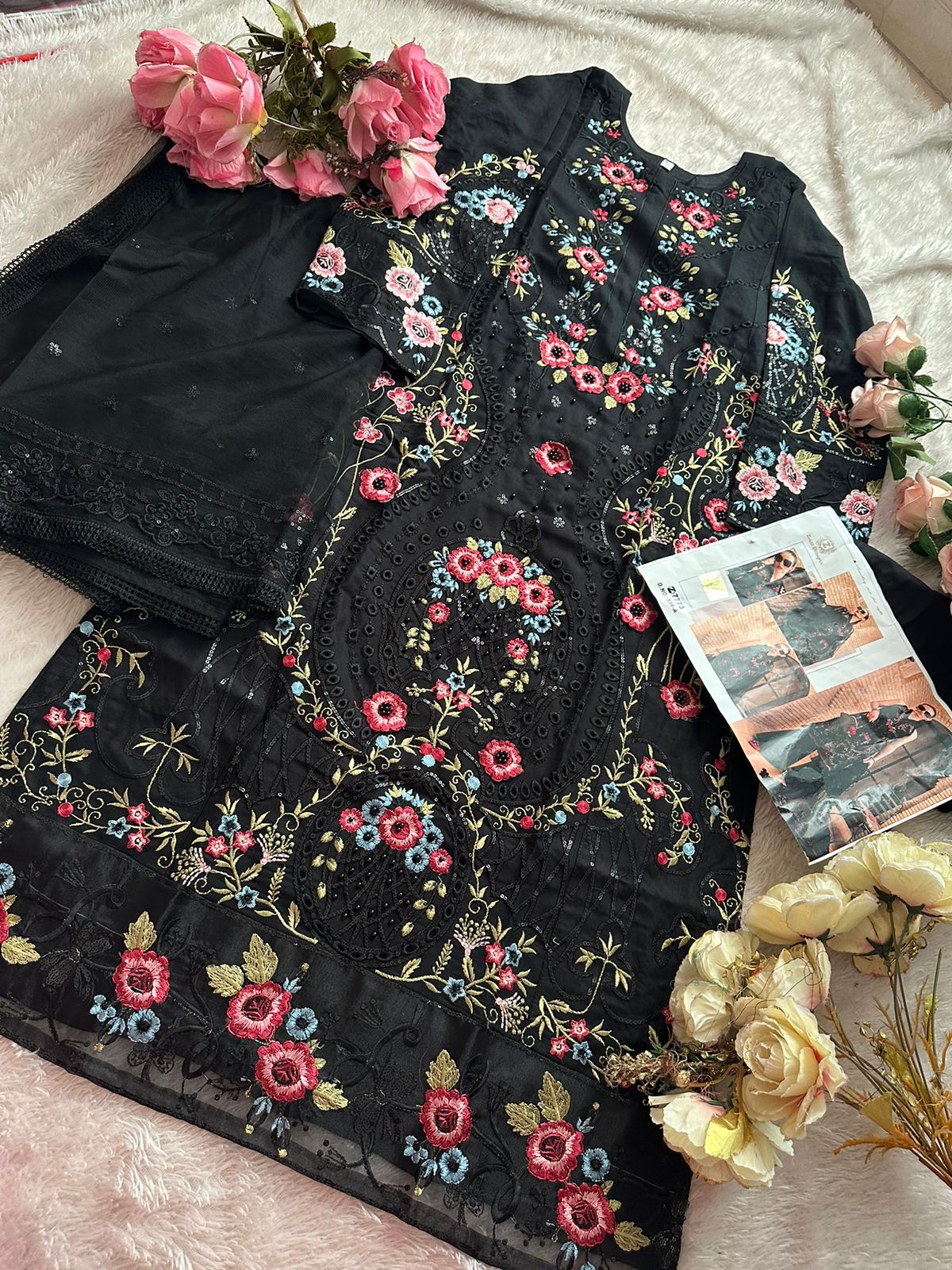 HEAVY EMBROIDERY COTTON SUIT