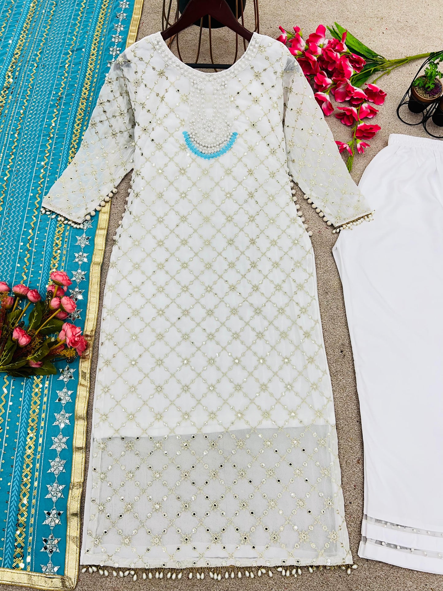 HEAVY GEORGETTE PAKISTANI DRESS