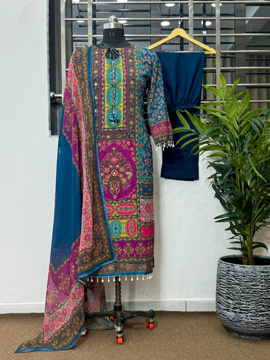 HEAVY GEORGETTE PAKISTANI DRESS