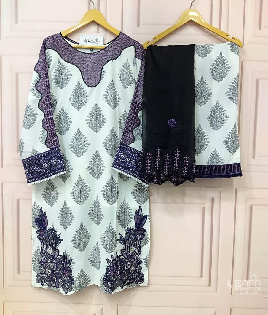 HEAVY SOFT FABRICS PAKISTANI DRESS