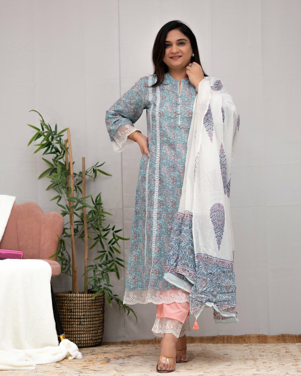 PURE COTTON EMBROIDERED BORDER DRSS