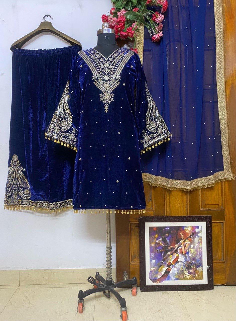 DESIGNER VELVET PAKISTANI DRESS