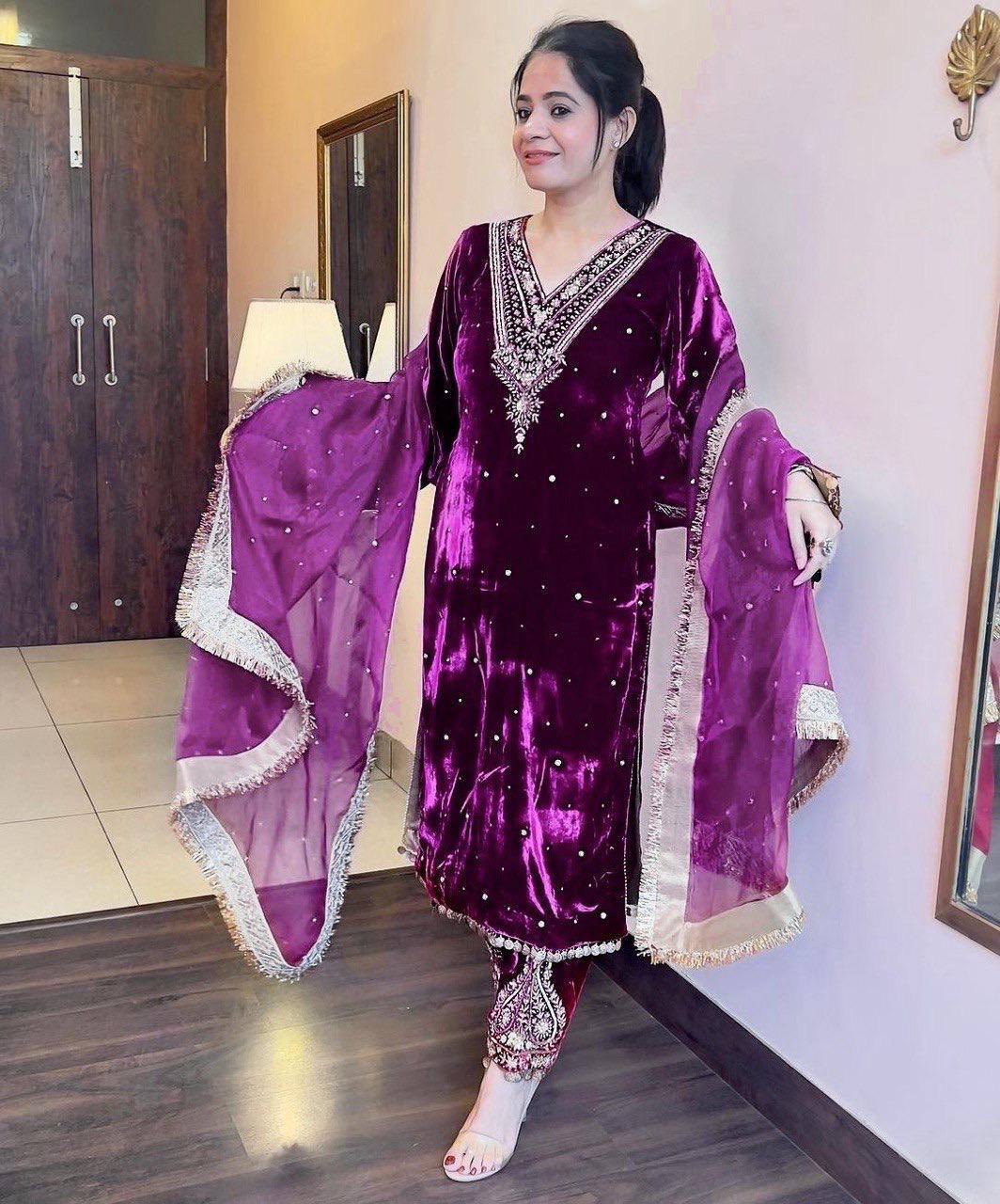 DESIGNER VELVET PAKISTANI DRESS