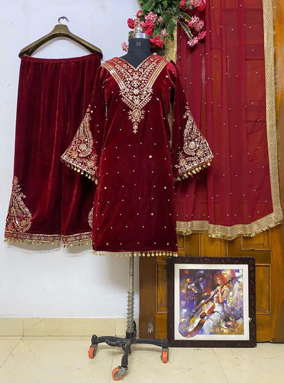 DESIGNER VELVET PAKISTANI DRESS