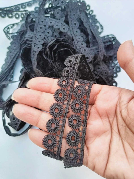 POLYESTER LACE ROLL SET  INDIAN WOMEN SARE SUIT LACE