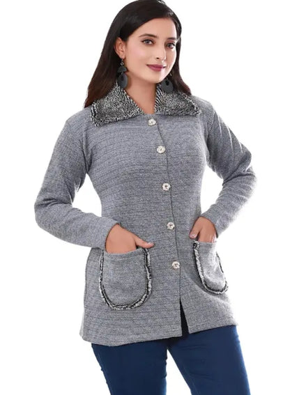 WOMEN WINTER SWEATER WITH PUFF COLAR SWEATER