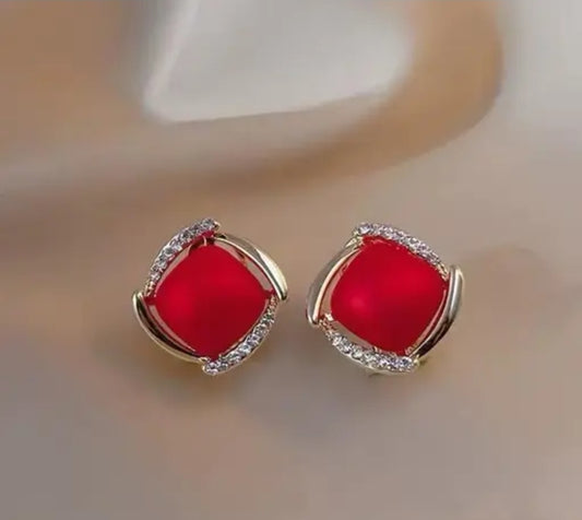 WOMEN RED STOON WORK DESIGNER EARINGS