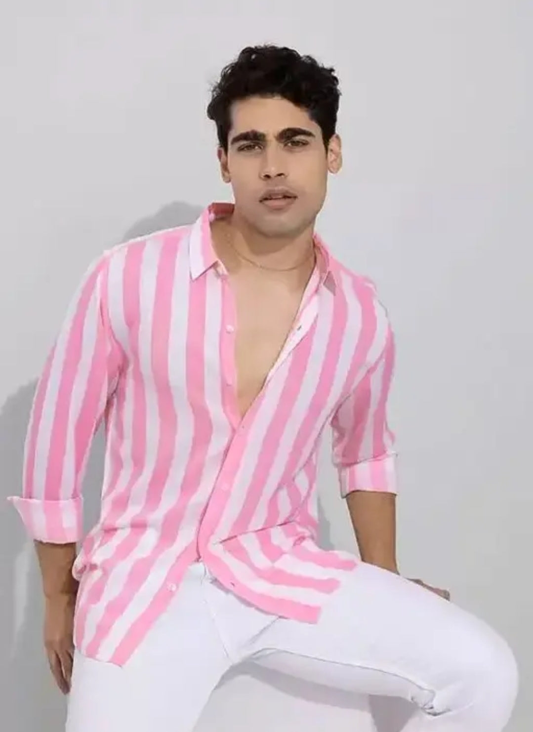 TRENDY MODER MEN SHIRTS CHEAK PRINTED REGULAR WEAR SHIRT