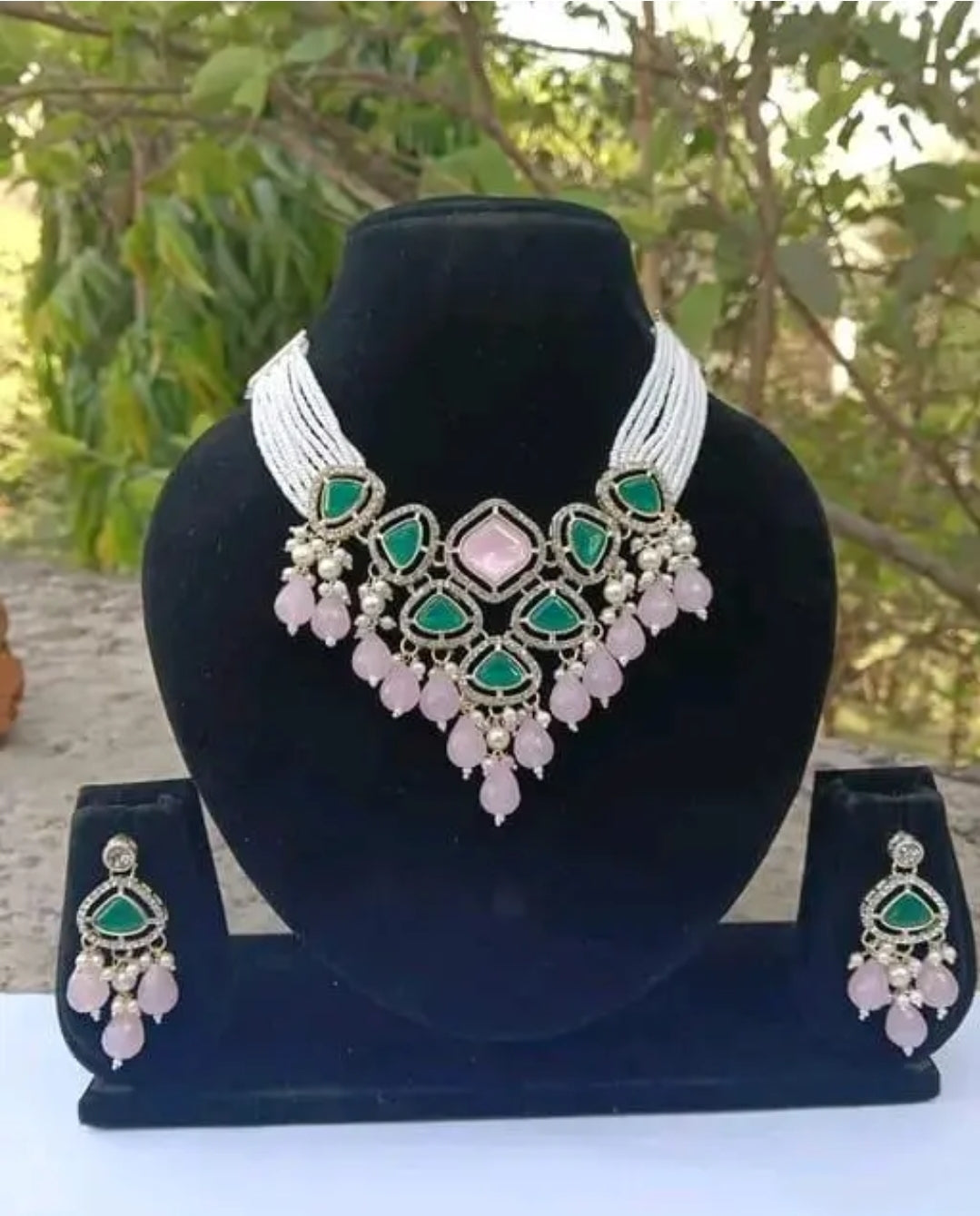 BEAUTIFUL WORK WOMEN/ GIRLS PINK AND GREEN NECKLANC SET