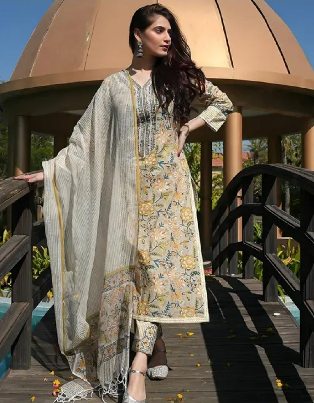 FANCY COTTON PRINTED 3 PICS WITH DUPATTA PRINTED WOMEN SUITS