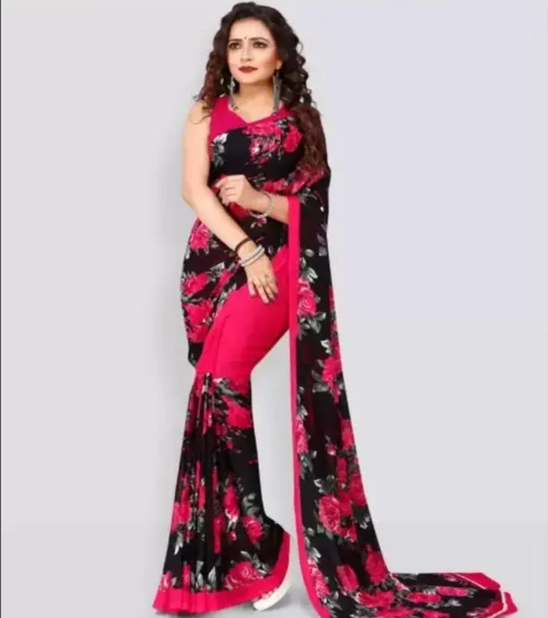 WOMEN BEAUTIFUL FLOWER PRINTED SAREE